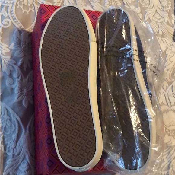 Tory Burch suede navy slip on sneaker - Picture 6 of 6